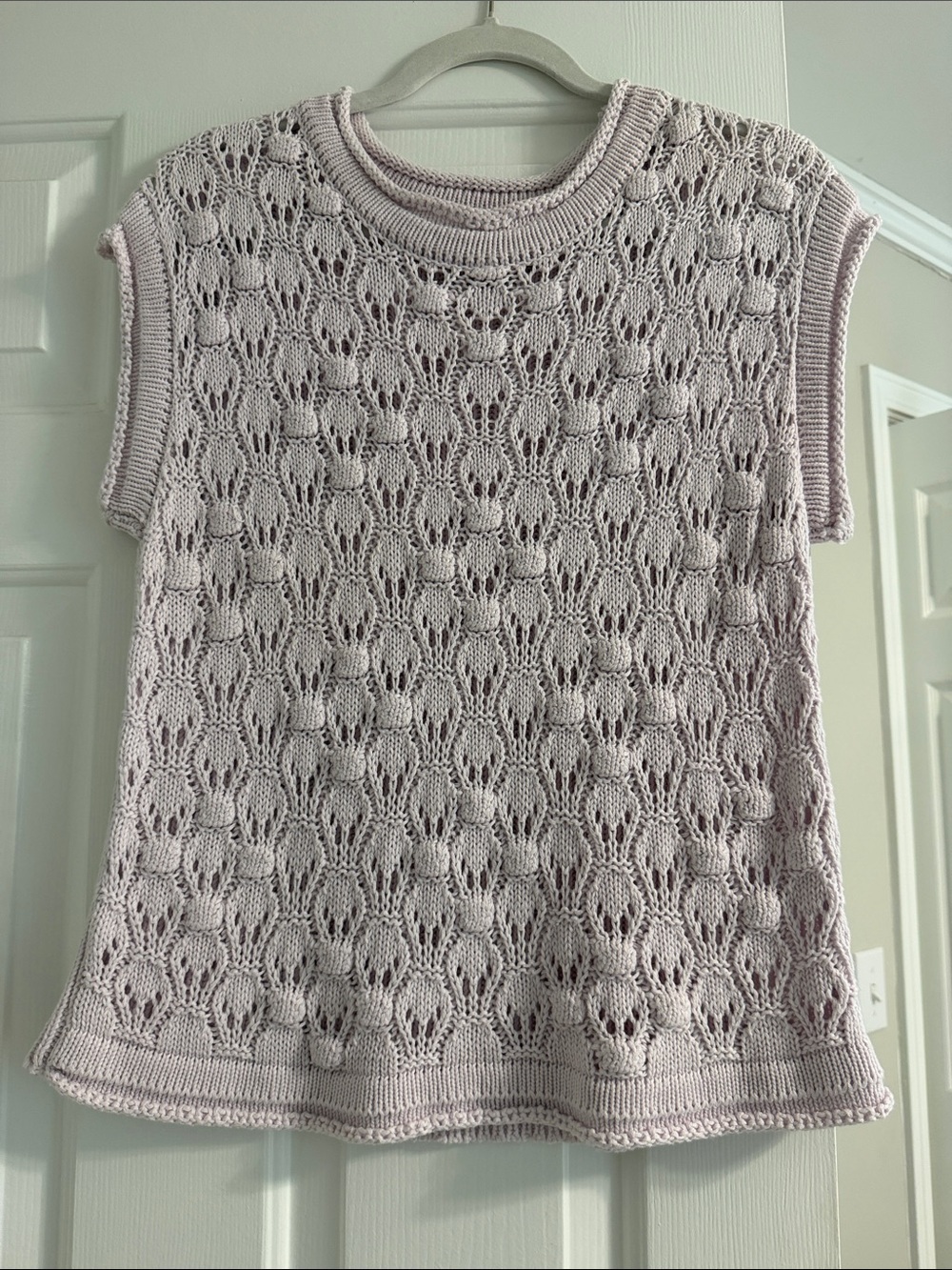 entro Light Lavender Knit Lace Shell Tank Top
